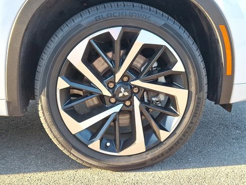 Used 2022 Mitsubishi Outlander SEL image 8