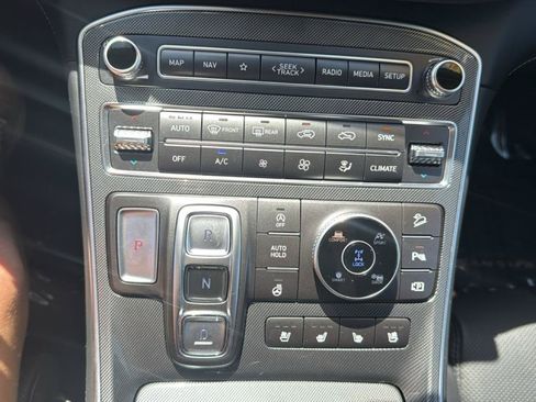 Used 2021 Hyundai Santa Fe Limited AWD/4WD image 33