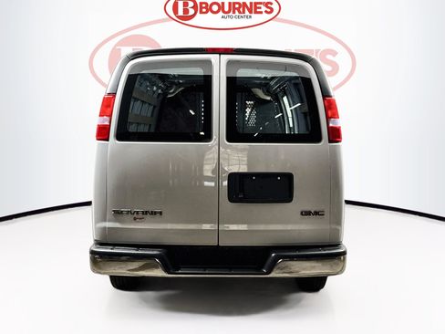 Used 2024 GMC Savana 2500 w/ Driver Convenience Package RWD image 7