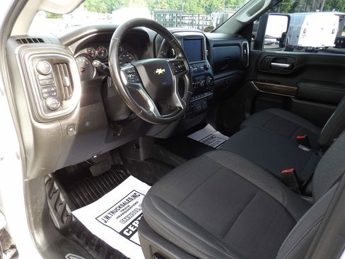 Used 2020 Chevrolet Silverado 2500 LT w/ Convenience Package AWD/4WD image 16