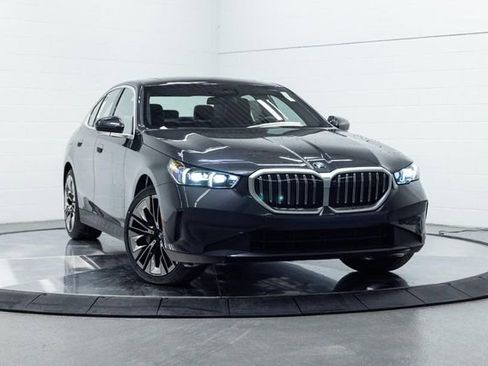 New 2026 BMW 530i xDrive image 5