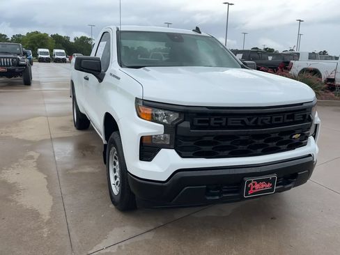 Used 2025 Chevrolet Silverado 1500 W/T w/ WT Convenience Package RWD image 4