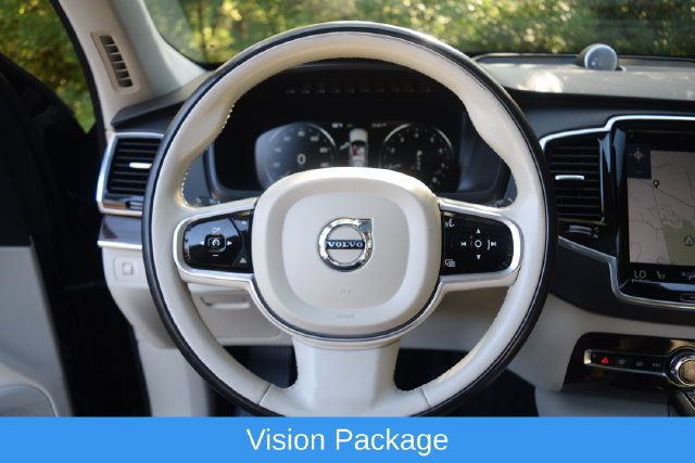 Used 2017 Volvo XC90 T6 Momentum w/ Vision Package AWD/4WD image 4