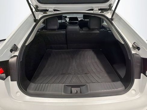 Used 2024 Toyota Prius XLE AWD/4WD image 22