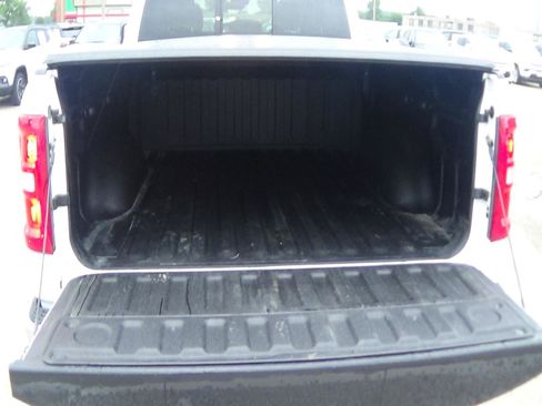 Certified 2025 RAM 1500 Big Horn AWD/4WD image 12