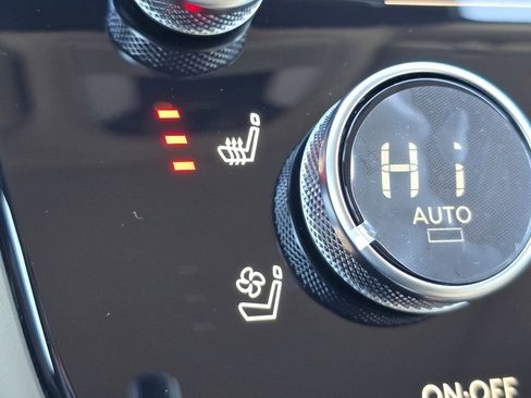 Used 2025 INFINITI QX60 Luxe w/ Cargo Package image 7