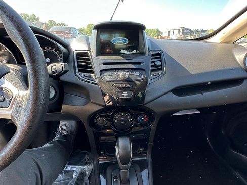 Used 2019 Ford Fiesta SE w/ Equipment Group 201A FWD image 11