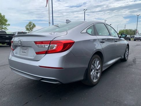 Used 2020 Honda Accord LX image 3