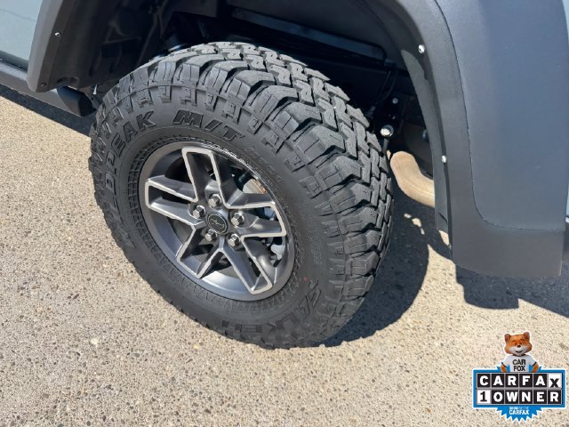 Used 2024 Jeep Gladiator Mojave w/ Technology Group AWD/4WD image 22