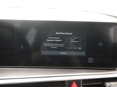 Certified 2025 Kia Sorento EX w/ EX Panoramic Sunroof Package AWD/4WD image 32