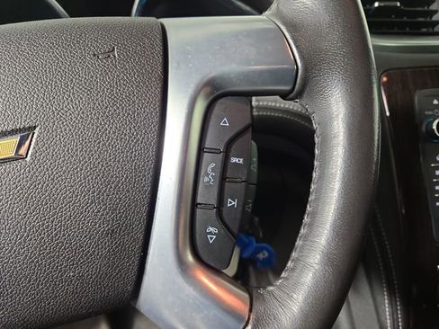 Used 2016 Chevrolet Traverse LTZ image 23