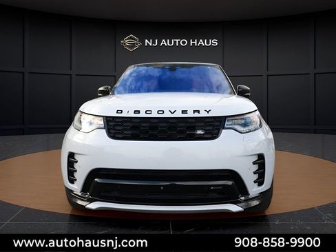Used 2023 Land Rover Discovery S R-Dynamic AWD/4WD image 3