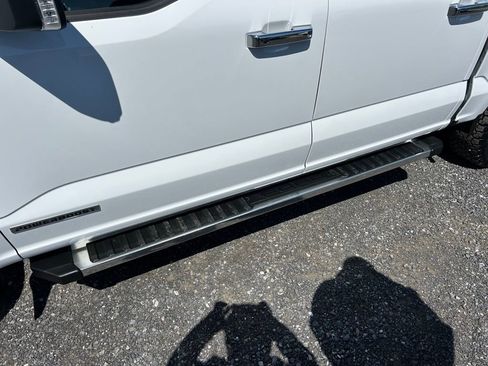 Used 2022 Ford F150 XLT w/ Equipment Group 302A High image 11