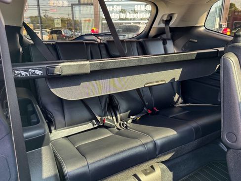 Used 2021 Subaru Ascent Limited w/ Technology Package image 16