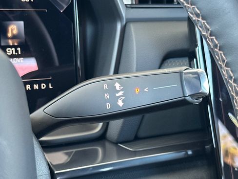 New 2026 GMC Terrain AT4 w/ Technology Package II AWD/4WD image 23