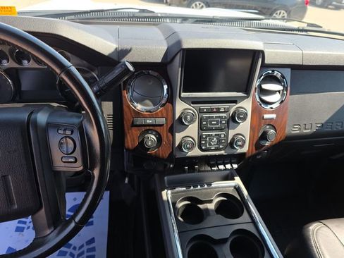 Used 2016 Ford F250 Lariat w/ Chrome Package AWD/4WD image 15