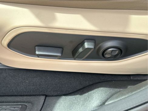 New 2025 Jeep Grand Cherokee Limited w/ Luxury Tech Group II image 32