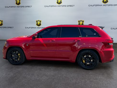 Used 2021 Jeep Grand Cherokee Trackhawk w/ Trailer Tow Group IV AWD/4WD image 8
