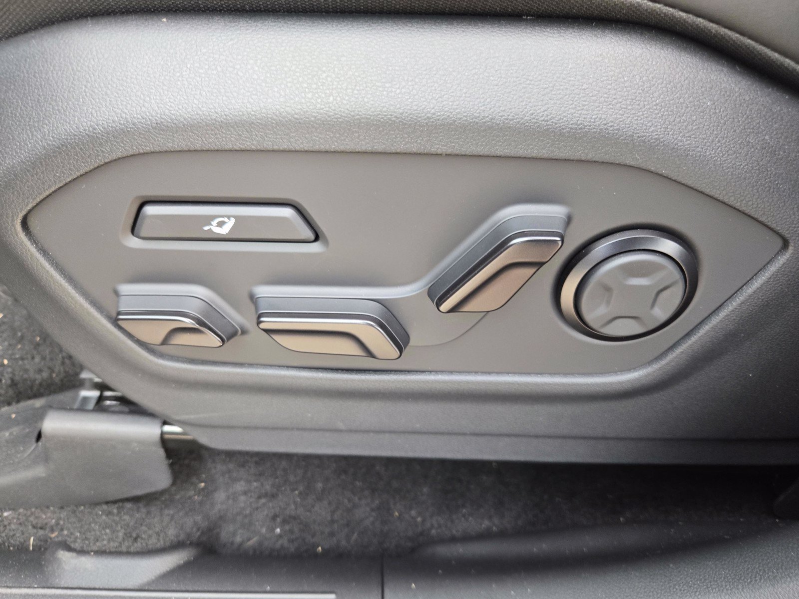 New 2026 Hyundai Santa Fe Calligraphy AWD/4WD image 15