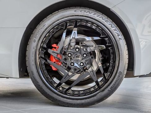 Used 2014 Jaguar F-TYPE Convertible image 21