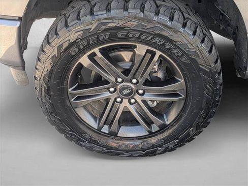 Used 2021 Ford F150 Lariat AWD/4WD image 22
