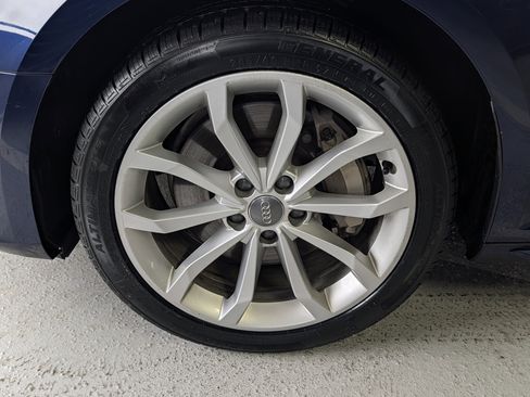 Used 2019 Audi A4 2.0T Premium Plus image 15