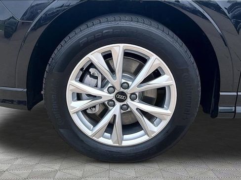 Used 2023 Audi Q3 2.0T Premium Plus w/ Premium Plus Package AWD/4WD image 8