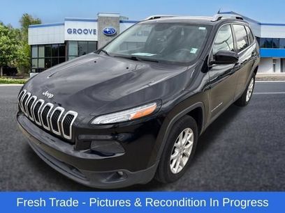 Used 2015 Jeep Cherokee Latitude w/ Comfort/Convenience Group