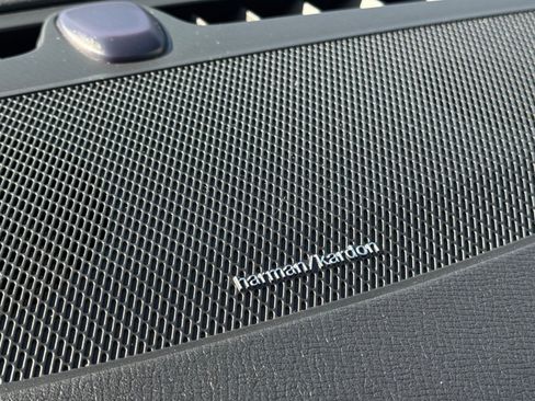 Used 2020 Volvo XC90 T6 Momentum image 34