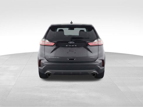 Used 2024 Ford Edge Titanium AWD/4WD image 8