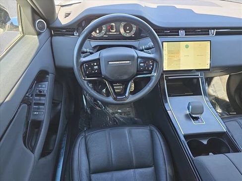 Used 2024 Land Rover Range Rover Evoque Dynamic SE AWD/4WD image 16