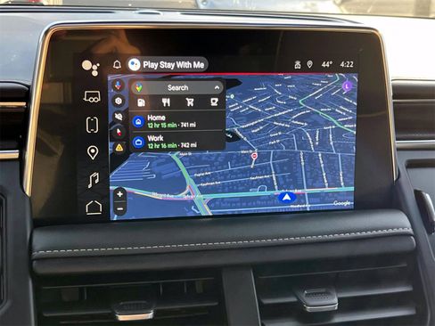 Used 2023 GMC Yukon XL SLT image 32