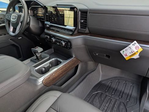 New 2026 GMC Sierra 1500 Elevation w/ Elevation Premium Package RWD image 32