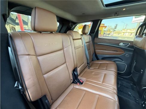 Used 2016 Jeep Grand Cherokee Summit w/ Platinum Series Group image 30