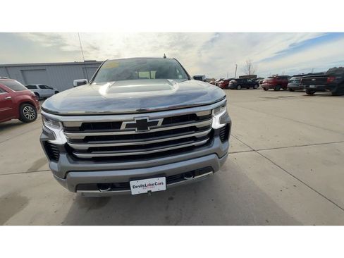 Certified 2024 Chevrolet Silverado 1500 High Country w/ High Country Premium Package image 4