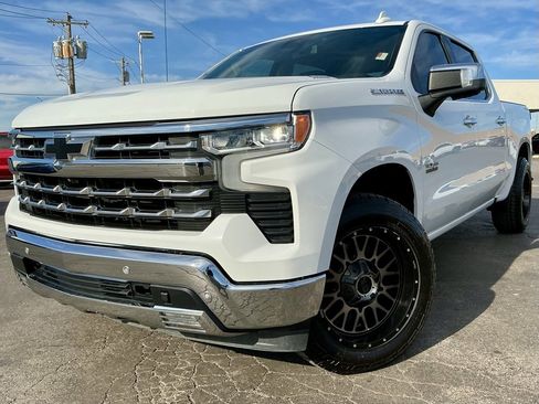 Used 2022 Chevrolet Silverado 1500 LTZ w/ Max Trailering Package image 3