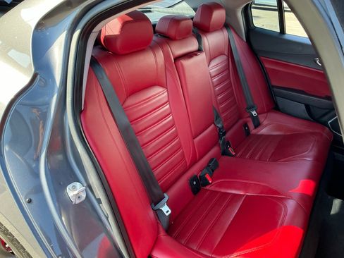 Used 2019 Alfa Romeo Giulia Ti Sport w/ Quick Order Package 22U Sport image 12