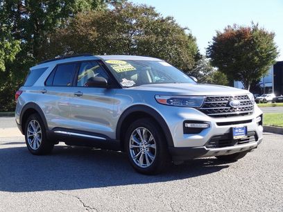 Certified 2022 Ford Explorer XLT w/ Equipment Group 202A