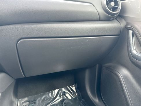 Used 2023 Chevrolet Blazer LT image 35