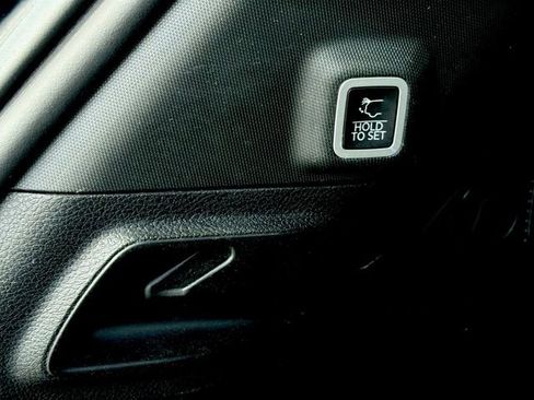 Used 2023 Jeep Grand Cherokee Altitude image 38