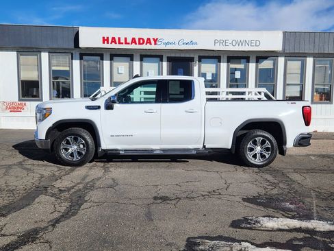 Used 2021 GMC Sierra 1500 SLE w/ X31 Off-Road Package image 2