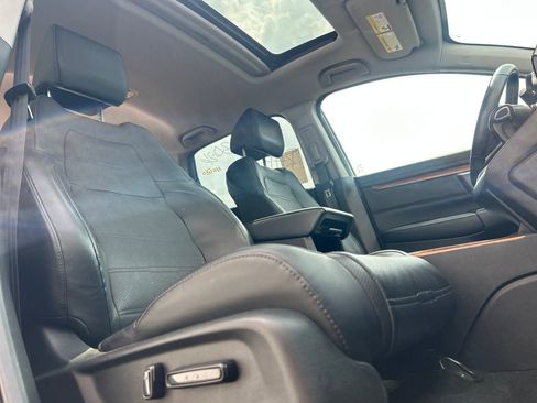 Used 2020 Honda CR-V Touring image 28