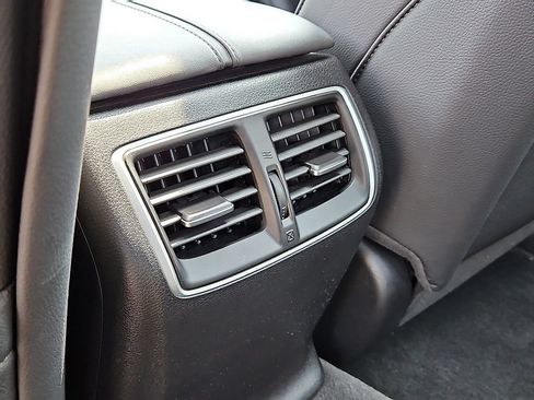 Used 2020 Acura TLX FWD image 11