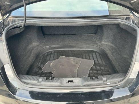 Used 2013 Ford Taurus SEL FWD image 23