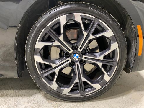 Certified 2025 BMW 330i xDrive Sedan w/ Convenience Package image 27