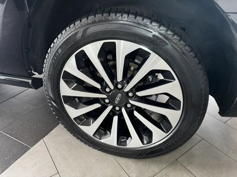 Used 2022 Lincoln Navigator L Reserve AWD/4WD image 60