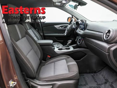 Used 2023 Chevrolet Blazer LT image 25