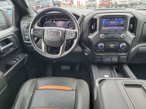 Used 2019 GMC Sierra 1500 AT4 w/ AT4 Premium Package image 10