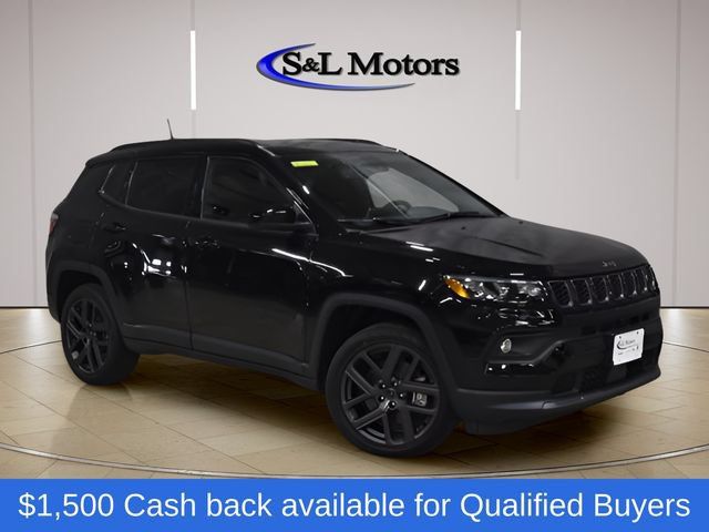 New 2026 Jeep Compass Latitude w/ Sun and Sound Group AWD/4WD image 1