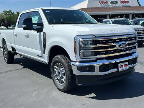 New 2025 Ford F350 Lariat image 2